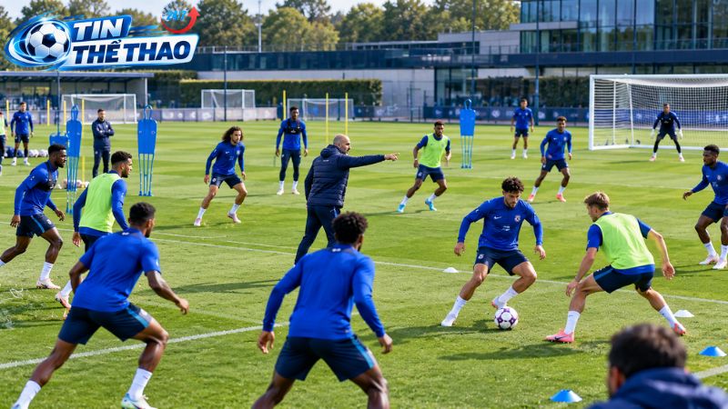 Chiều sâu đội hình ảnh hưởng khả năng xoay tua của Chelsea.